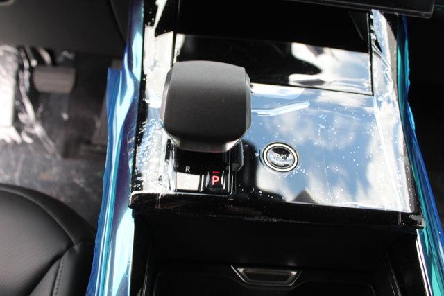 new 2025 Land Rover Range Rover Sport car