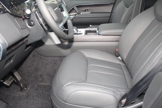 new 2025 Land Rover Range Rover car