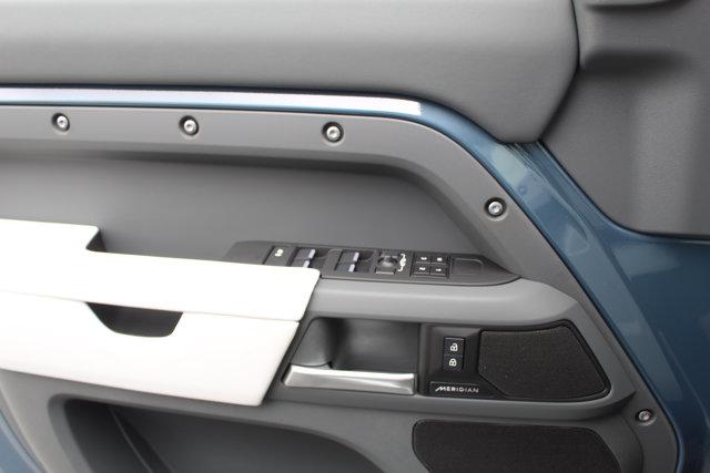 new 2025 Land Rover Defender car