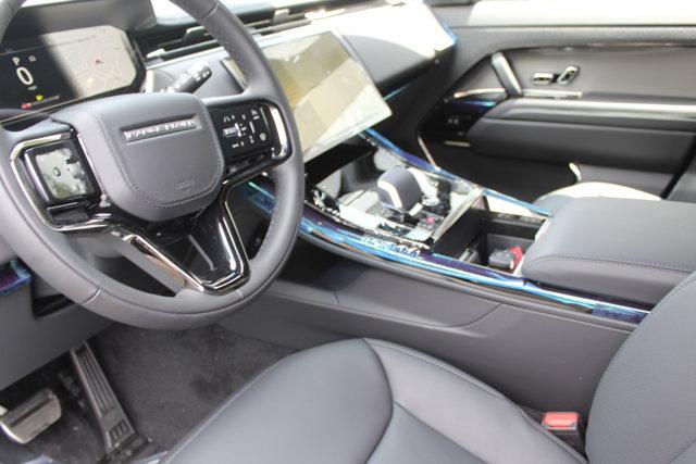 new 2025 Land Rover Range Rover Sport car