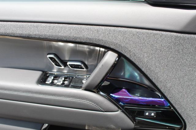new 2025 Land Rover Range Rover Sport car