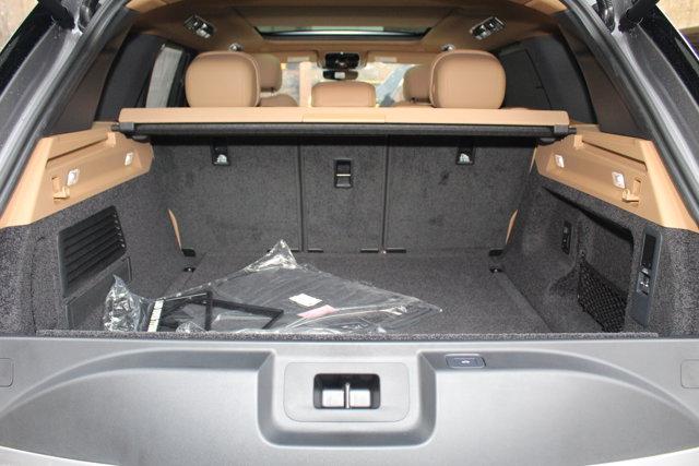 new 2025 Land Rover Range Rover car, priced at $128,510