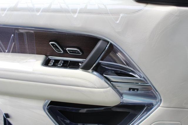 new 2025 Land Rover Range Rover car