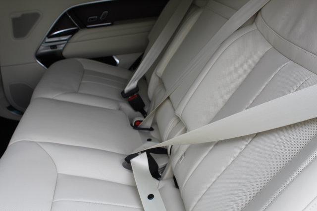 new 2025 Land Rover Range Rover car