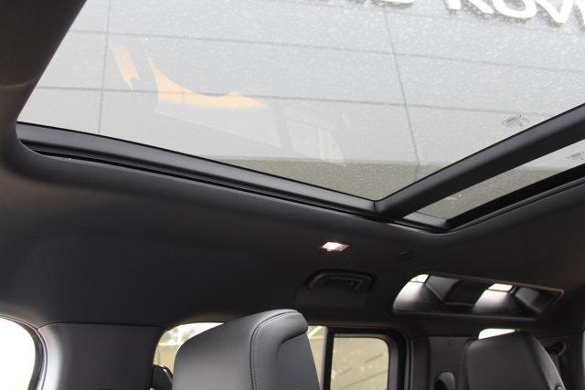 new 2025 Land Rover Defender car