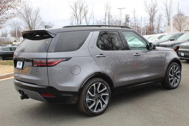 new 2025 Land Rover Discovery car, priced at $77,868