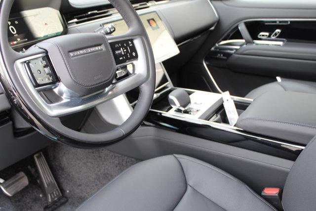 new 2025 Land Rover Range Rover car