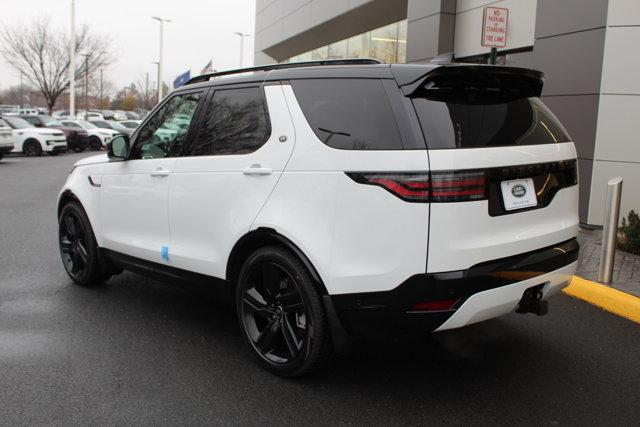 new 2025 Land Rover Discovery car, priced at $75,718