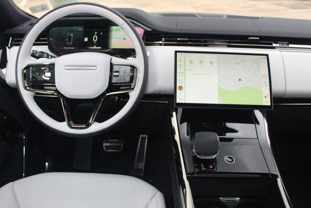new 2025 Land Rover Range Rover Sport car