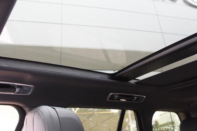 new 2025 Land Rover Range Rover car