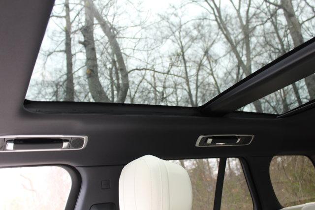 new 2025 Land Rover Range Rover car