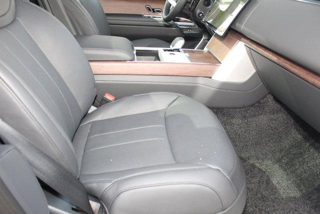 new 2025 Land Rover Range Rover car
