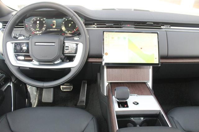 new 2025 Land Rover Range Rover car
