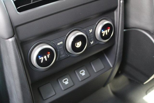new 2025 Land Rover Defender car