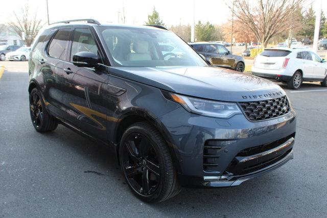 new 2025 Land Rover Discovery car, priced at $76,668