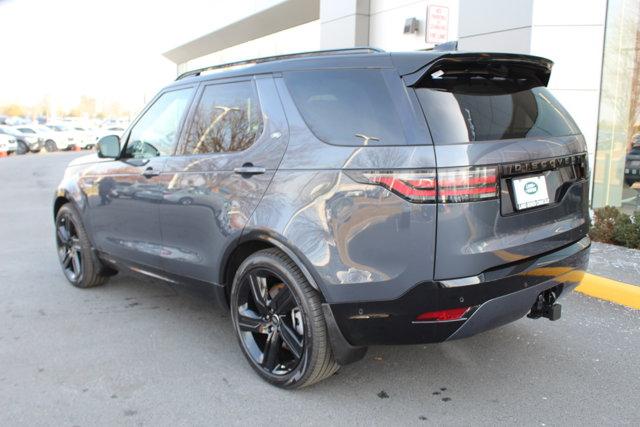 new 2025 Land Rover Discovery car, priced at $76,668