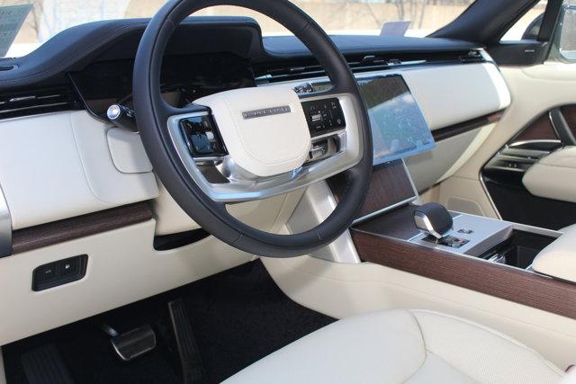 new 2025 Land Rover Range Rover car