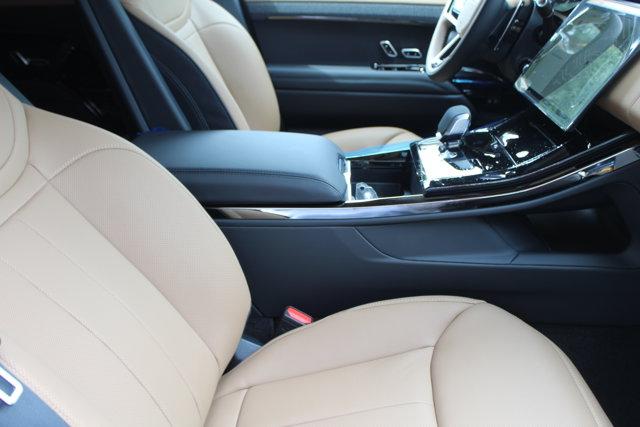 new 2025 Land Rover Range Rover Sport car