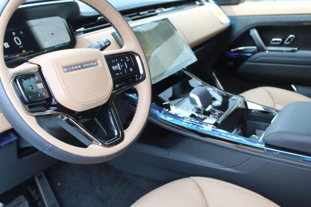 new 2025 Land Rover Range Rover Sport car