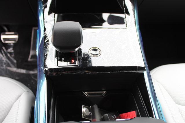 new 2025 Land Rover Range Rover Sport car