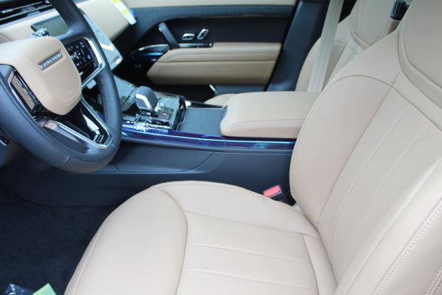 new 2025 Land Rover Range Rover Sport car