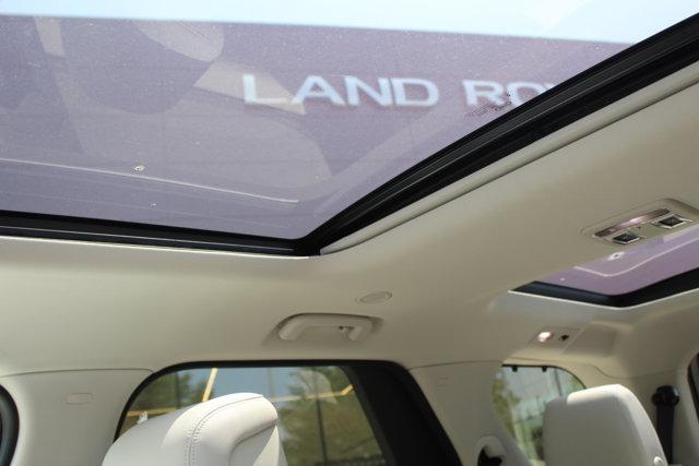 new 2025 Land Rover Discovery car