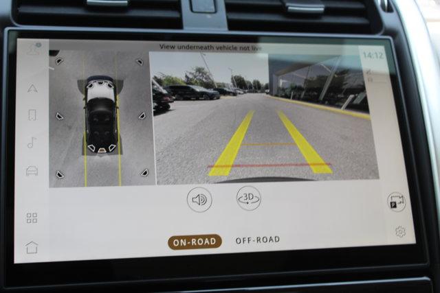 new 2025 Land Rover Discovery car