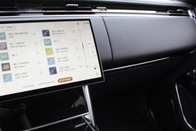 new 2025 Land Rover Range Rover car