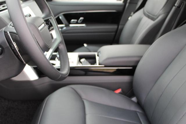 new 2025 Land Rover Range Rover car