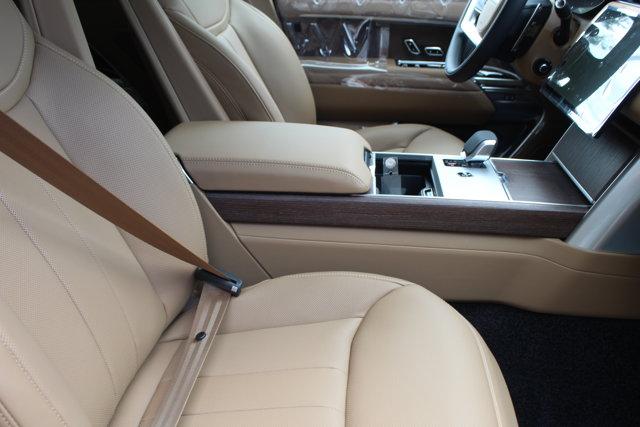 new 2025 Land Rover Range Rover car