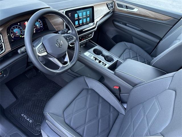 new 2026 Volkswagen Atlas car, priced at $39,499