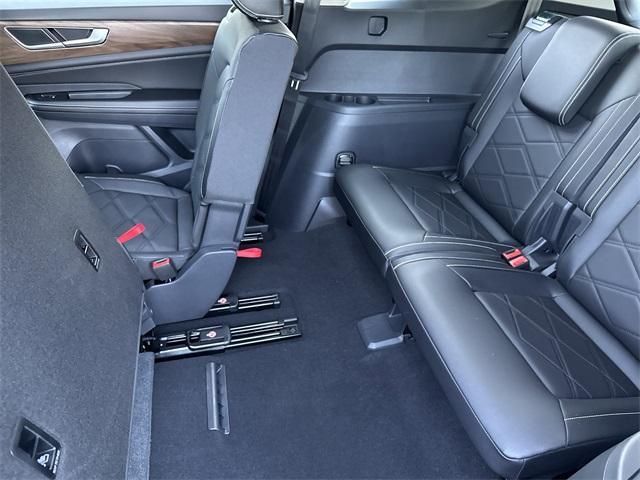 new 2026 Volkswagen Atlas car, priced at $39,499