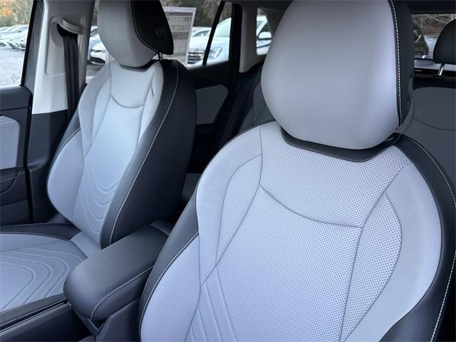 new 2026 Volkswagen Tiguan car, priced at $33,999