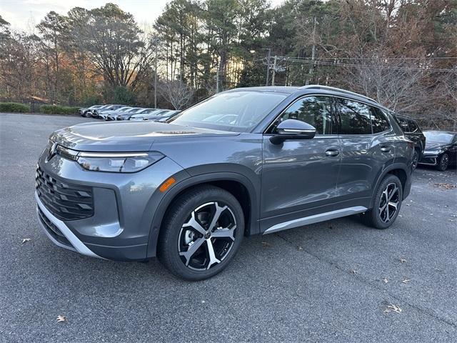 new 2026 Volkswagen Tiguan car, priced at $33,999
