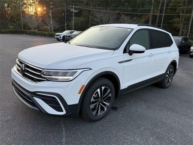 new 2024 Volkswagen Tiguan car, priced at $28,059