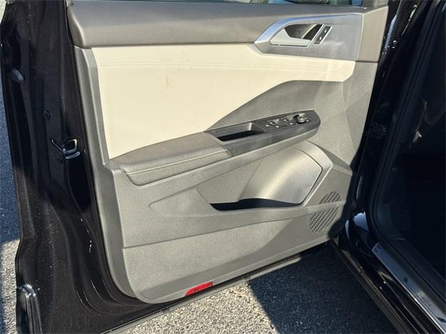 new 2025 Volkswagen Taos car, priced at $28,248