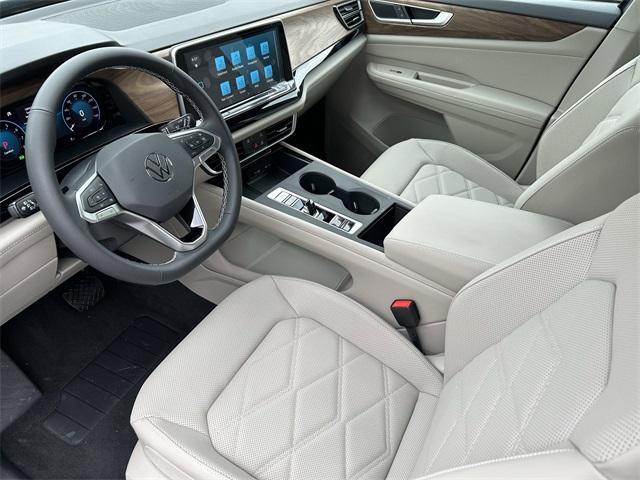 new 2025 Volkswagen Atlas car, priced at $36,799