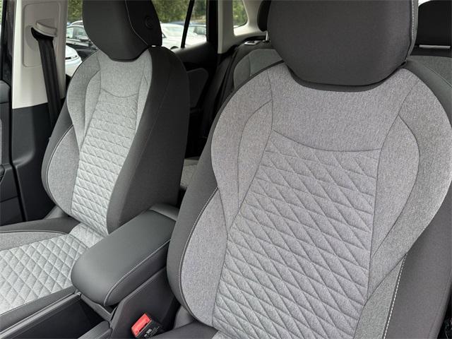 new 2025 Volkswagen Tiguan car, priced at $29,999
