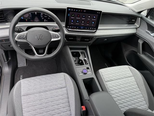 new 2025 Volkswagen Tiguan car, priced at $29,999