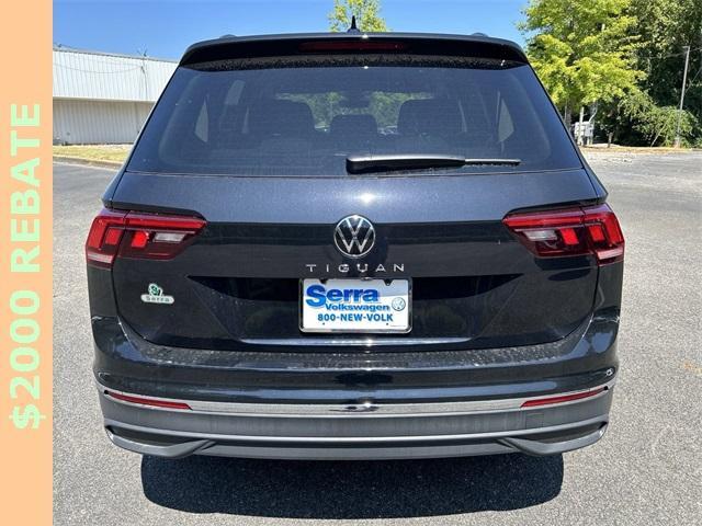 new 2024 Volkswagen Tiguan car, priced at $28,039