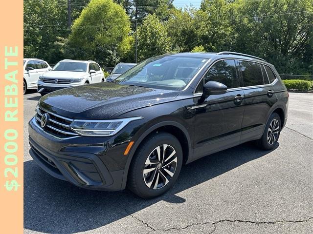 new 2024 Volkswagen Tiguan car, priced at $28,039