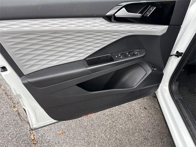 used 2022 Volkswagen Taos car, priced at $15,395