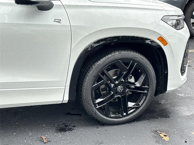 new 2026 Volkswagen Tiguan car, priced at $39,999