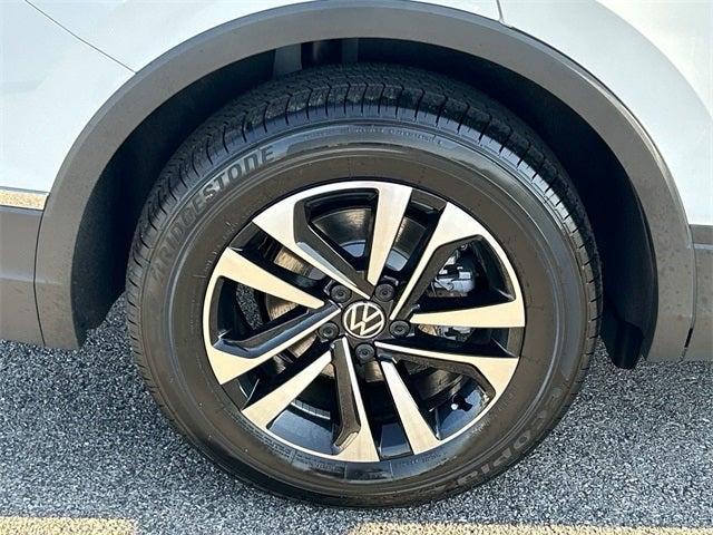 new 2024 Volkswagen Tiguan car, priced at $28,539