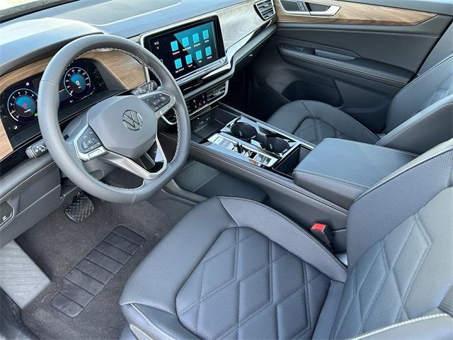 new 2025 Volkswagen Atlas car, priced at $42,920