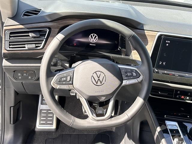 new 2026 Volkswagen Atlas car, priced at $54,999