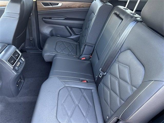 new 2025 Volkswagen Atlas car, priced at $39,495