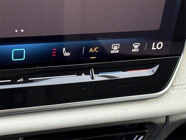 new 2025 Volkswagen Tiguan car, priced at $33,499