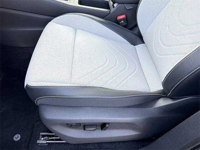 new 2025 Volkswagen Tiguan car, priced at $33,499
