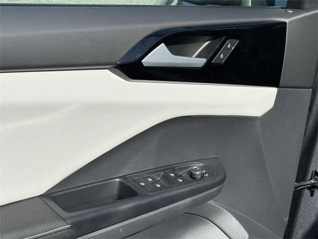 new 2025 Volkswagen Taos car, priced at $25,999